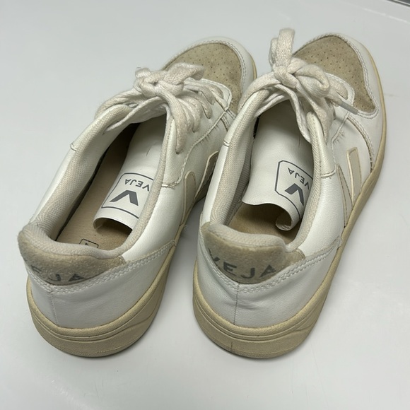 V-10 CWL FULL WHITE NATURAL Women’s size 6 - Picture 6 of 14